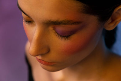 Blush og bronzer som gir naturlig glød – finn din favoritt hos ferdigstelt