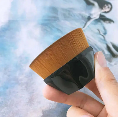 Makeup Brush Set - Flawless Petal Foundation Brush Ferdigstelt